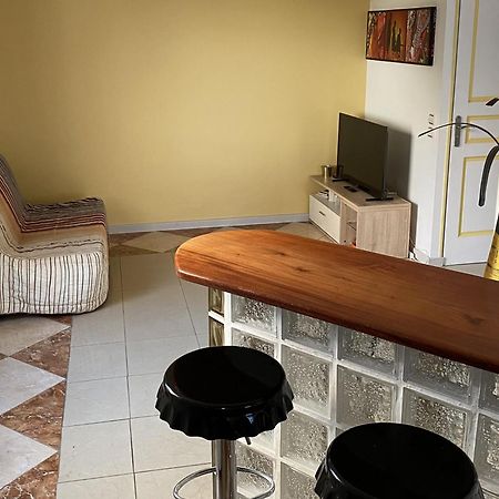 Appartement T2 - Vue Campagne Le Robert Bagian luar foto